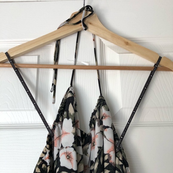Volcom True to This Hawaiian Floral Halter Top - Picture 7 of 10